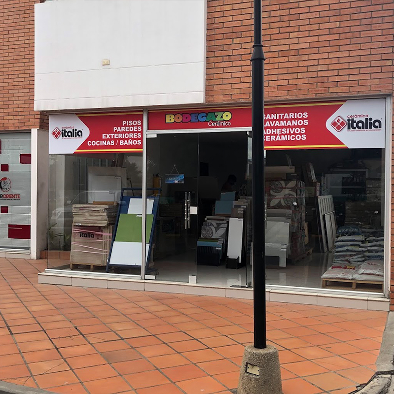 Punto de venta Bodegazo Cerámico — Estación Centro Empresarial, Cúcuta